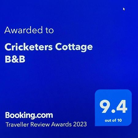 Cricketers Cottage B&B West Malling Exterior photo